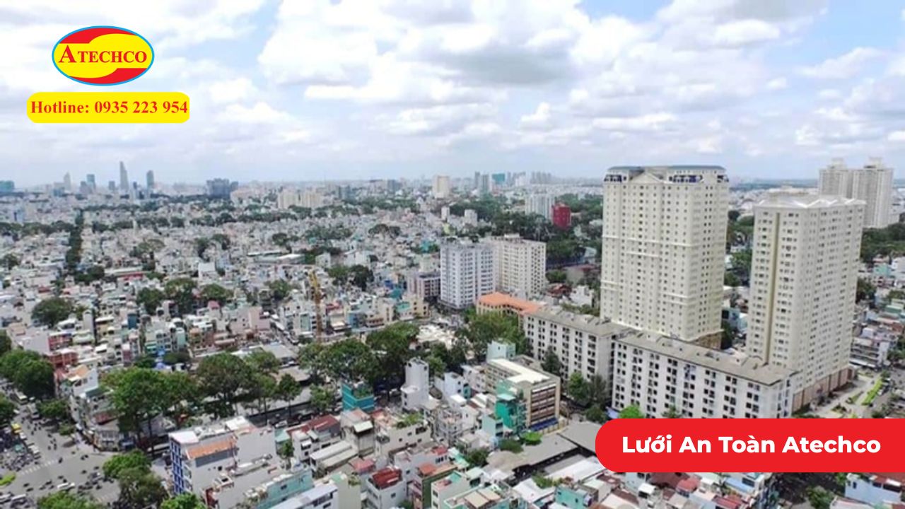 Giới thiệu chung về nhu cầu lắp lưới an to&agrave;n tại Quận 11