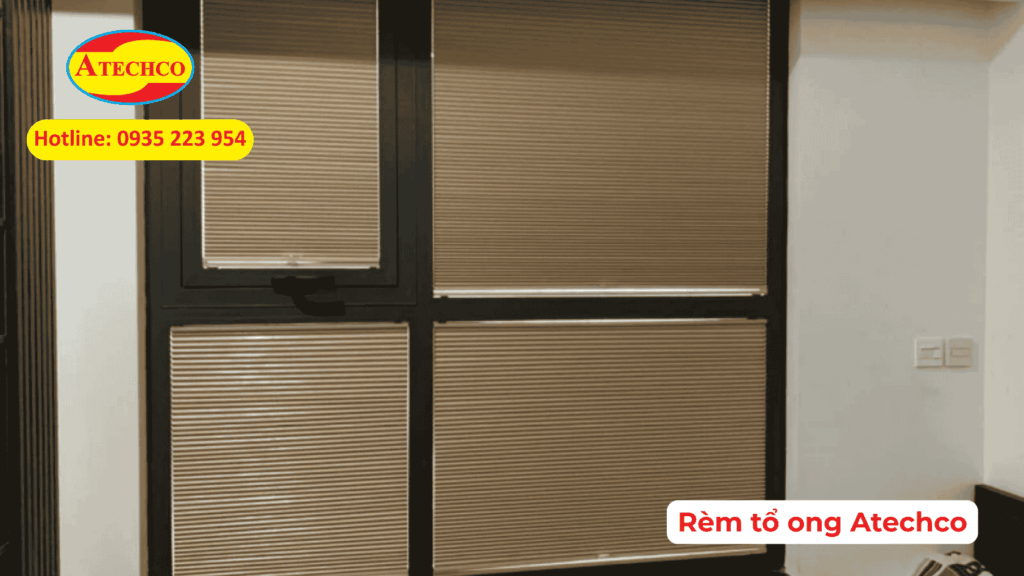 Lắp đặt rèm tổ ong Quận Bình Tân TP HCM 9 Rèm tổ ong trên kính